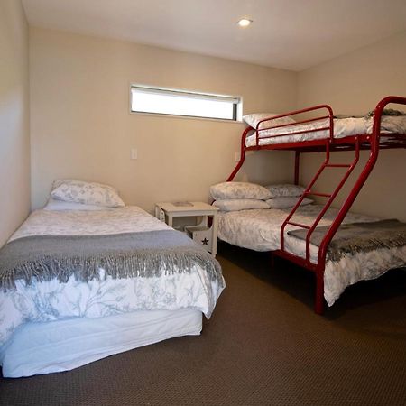Kotare Point Paradise - Akaroa Holiday Home Exterior photo