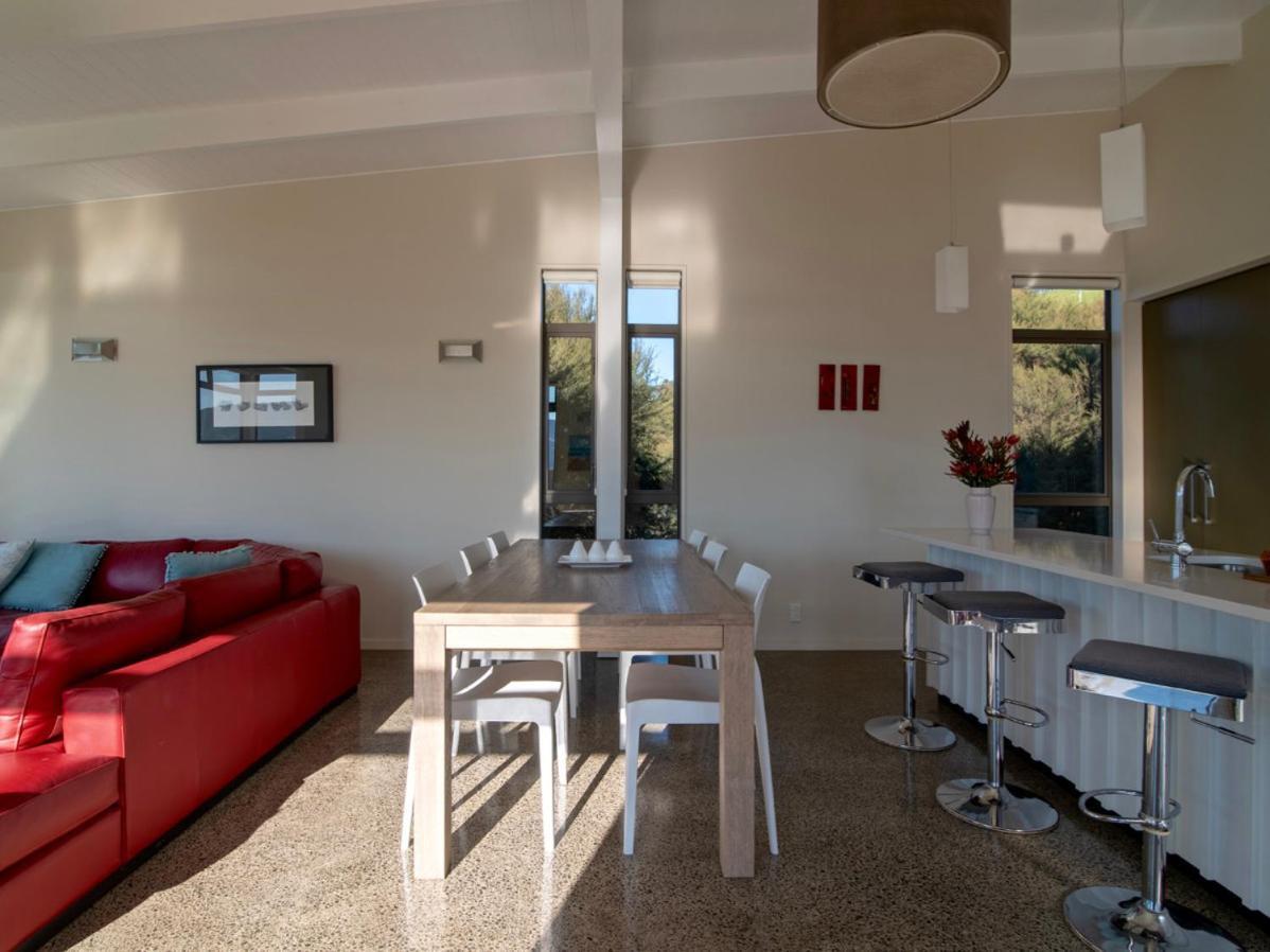Kotare Point Paradise - Akaroa Holiday Home Exterior photo